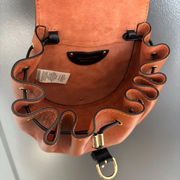 Ulla Johnson Paloma Ruched Convertible Leather Bag - Picture 6 of 9